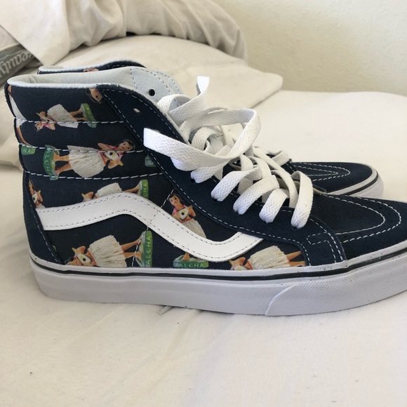 hula girl vans